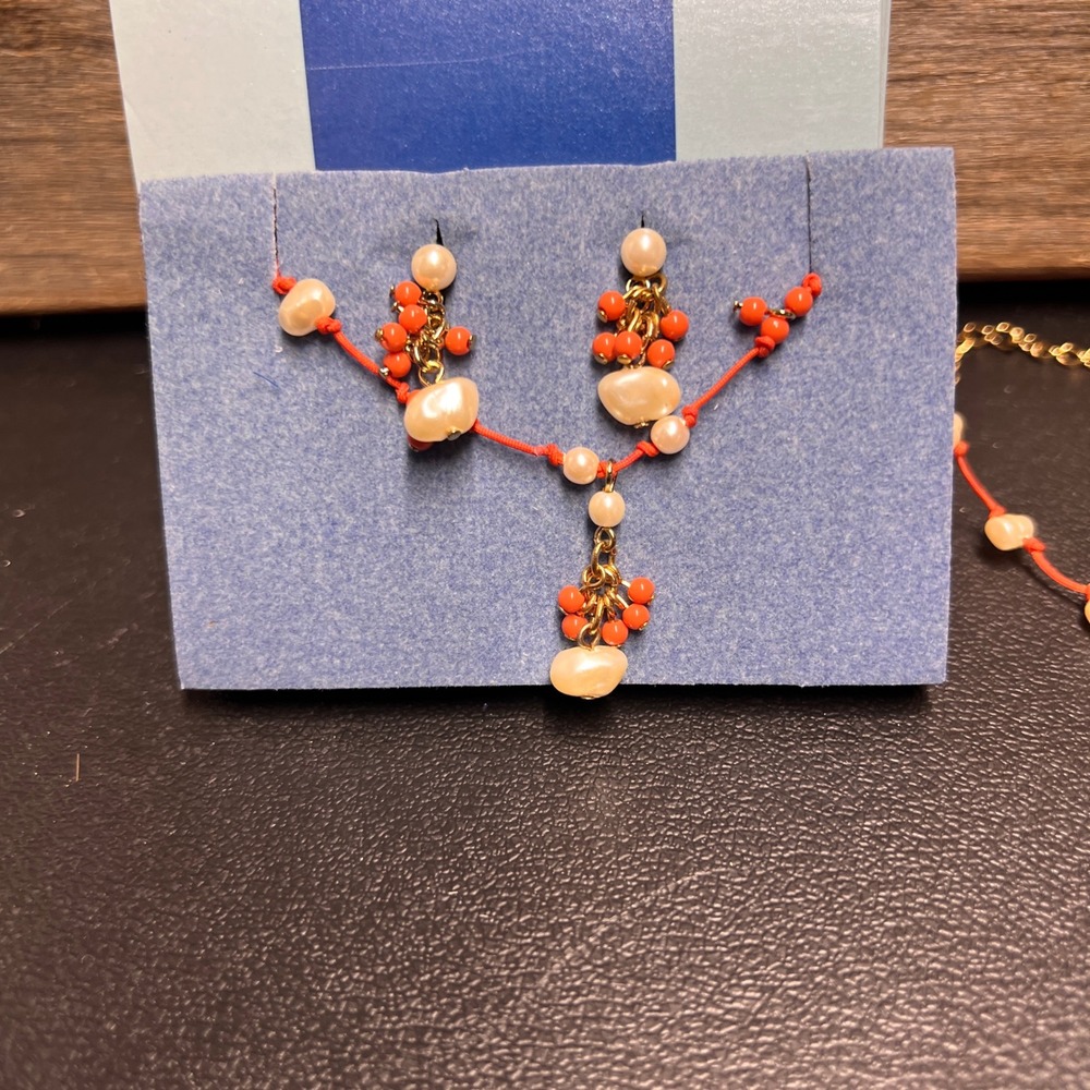 Avon Coral Color and Pearlesque Giftset Necklace and Pierced Earrings NEW